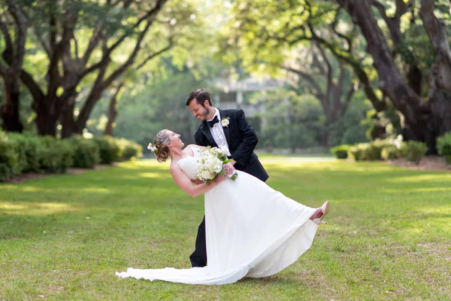 Dip under the oak trees - Wachesaw Plantation